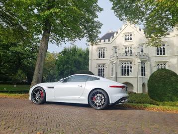 Uniek mooie F-Type 5.0R V8 AWD 550PK slechts 9400km 