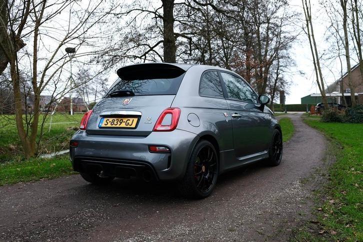 Abarth 595 2016, Auto's, Fiat, Particulier, Benzine, Hatchback, Handgeschakeld, Geïmporteerd, Zilver of Grijs, Voorwielaandrijving