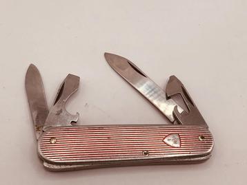 Victorinox Red Alox Old Cross Ribbed Cadet 84mm Old cross  beschikbaar voor biedingen