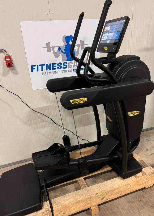 Technogym Excite Live Vario 5000 Crosstrainer Stepper Black, Sport en Fitness, Fitnessmaterialen, Zo goed als nieuw, Overige typen