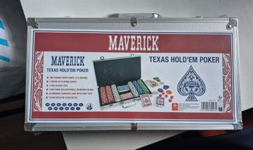 pokerset 300 chips nieuw!!! beschikbaar voor biedingen