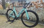 Canyon Aeroad CF SLX 7 Sram Rival AXS + Carbon Wheels, Carbon, Zo goed als nieuw, Meer dan 20 versnellingen, 53 tot 57 cm