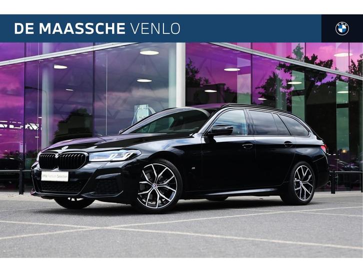 BMW 5 Serie Touring 520i High Executive M Sport Automaat / P, Auto's, BMW, Bedrijf, Te koop, 5-Serie, Achteruitrijcamera, Airconditioning