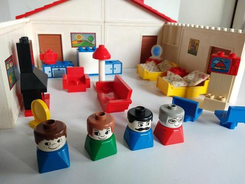 Lego Duplo Speelhuis set in schatkist bewaardoos, Kinderen en Baby's, Speelgoed | Duplo en Lego, Gebruikt, Duplo, Losse stenen