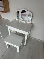 Make-up tafel met spiegel - Moet weg, Kinderen en Baby's, Kinderkamer | Tafels en Stoelen, Ophalen of Verzenden, Gebruikt, Tafel(s)