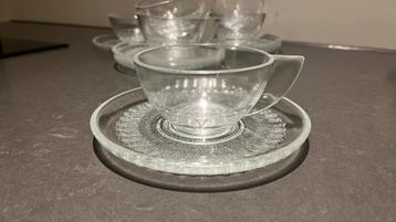 Kristalunie kristal unie Maastricht glas theeservies  beschikbaar voor biedingen