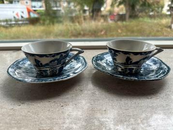 Blauw Wit Kop en Schotel Set beschikbaar voor biedingen