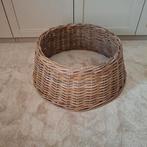 Kerstboom mand rand riet/rotan, Diversen, Kerst, Ophalen, Zo goed als nieuw