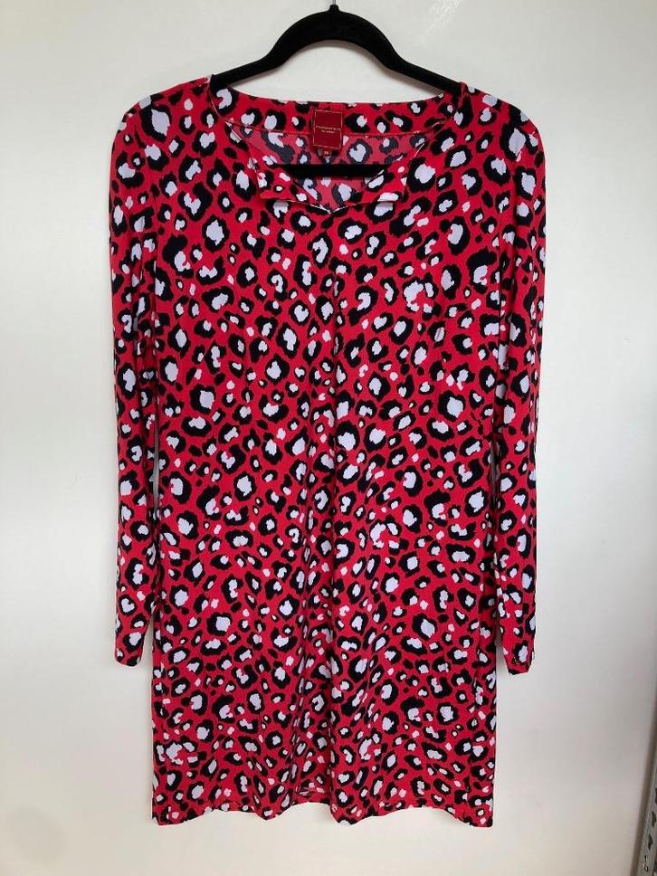 Josephine & Co rood panterprint travelstof jurk maat 38, Kleding | Dames, Jurken, Zo goed als nieuw, Maat 38/40 (M), Rood, Boven de knie