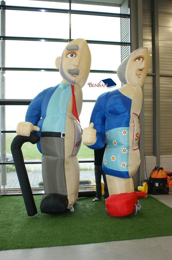 Halve abraham sarah huren huur ook tweeling bensan enter, Hobby en Vrije tijd, Feestartikelen | Verhuur, Zo goed als nieuw, Abraham of Sarah