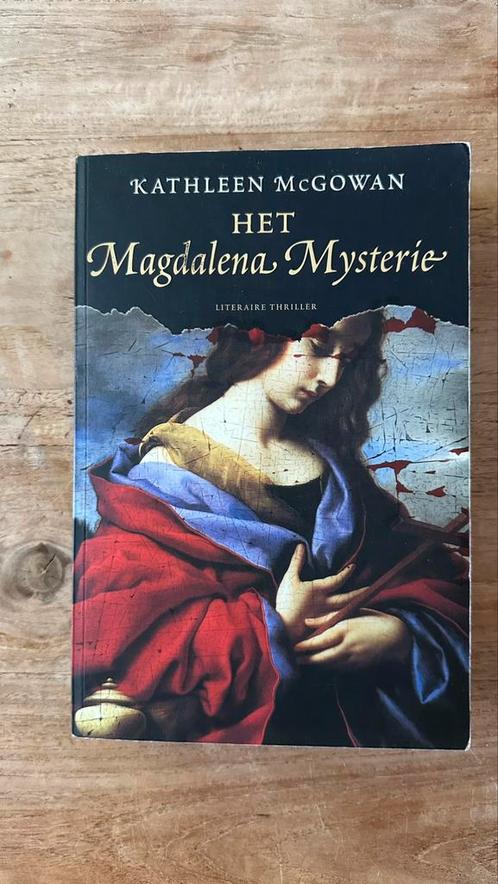 Katheen MacGowan - Het Magdalena mysterie, Boeken, Thrillers, Zo goed als nieuw, Nederland, Ophalen of Verzenden