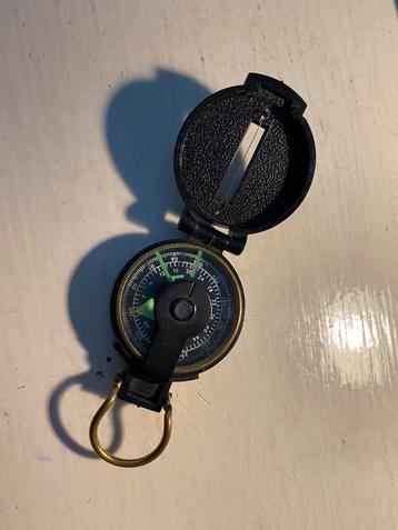 Kompas beschikbaar voor biedingen