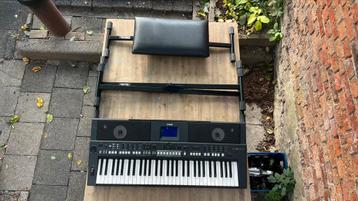 Keyboard set yamaha beschikbaar voor biedingen
