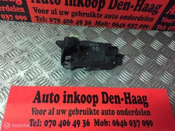 Opel Astra GTC H ('05-'11) Elec.Deurslotmechaniek Rechtsvoor beschikbaar voor biedingen