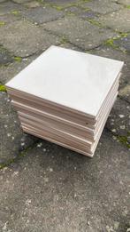 Wandtegels wit/creme (14st.) en grijs (50st.), Ophalen, Nieuw, Minder dan 20 cm, Minder dan 20 cm