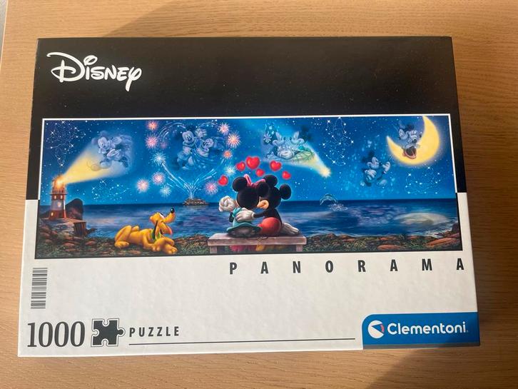 Disney Panorama Puzzel - 1000 stukjes, Hobby en Vrije tijd, Denksport en Puzzels, Zo goed als nieuw, Legpuzzel, 500 t/m 1500 stukjes