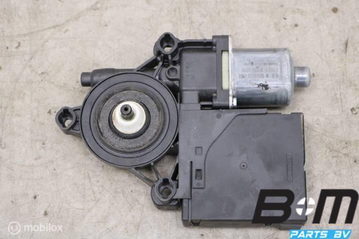 Raammotor linksvoor VW Passat B7 3C0959701A, Auto-onderdelen, Interieur en Bekleding, Gebruikt