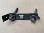 Alfa 75 montagebeugel achterbumper 3.0 V6 America QV Milano, Ophalen of Verzenden, Gebruikt, Alfa Romeo