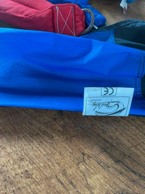 Te koop 2 speedwing pro vliegers achter elkaar geschakeld, Sport en Fitness, Vliegeren, Ophalen of Verzenden