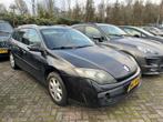 Renault Laguna Estate 2.0 dCi Dynamique Defect, Auto's, Voorwielaandrijving, 4 cilinders, 150 pk, Leder en Stof
