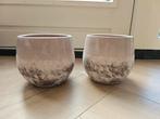 2 Taupekleurige Bloempotten voor Binnen, Tuin en Terras, Bloempotten, Ophalen, Rond, Binnen, Zo goed als nieuw