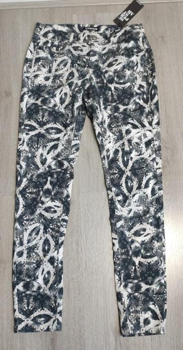 SUPERSTAR Aparte Stretch-Broek maat 38 ( Nieuw) beschikbaar voor biedingen