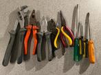 Gereedschap set: Tangen en Schroevendraaiers, Doe-het-zelf en Verbouw, Gereedschap | Handgereedschap, Ophalen of Verzenden, Gebruikt