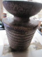 Mooi Grof geribbeld Mobach Vaasje i/g. st., Huis en Inrichting, Gebruikt, Overige kleuren, Aardewerk of Porselein, Ophalen of Verzenden