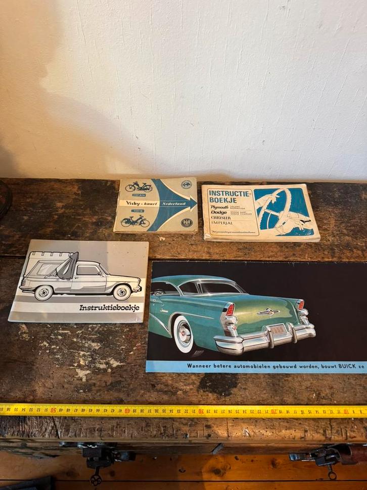 4 oude folders / instructieboekjes buick 1955 chrysler enz, Auto diversen, Handleidingen en Instructieboekjes, Ophalen of Verzenden