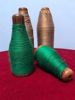 4 klossen met garen gebruikt in de weefindustrie 19e eeuw., Ophalen of Verzenden