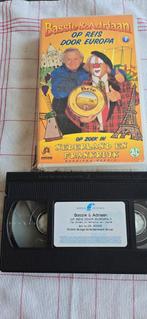 Bassie & Adriaan - Op Reis Door Europa 3 (VHS), Alle leeftijden, Kinderprogramma's en -films, Overige typen, Ophalen of Verzenden