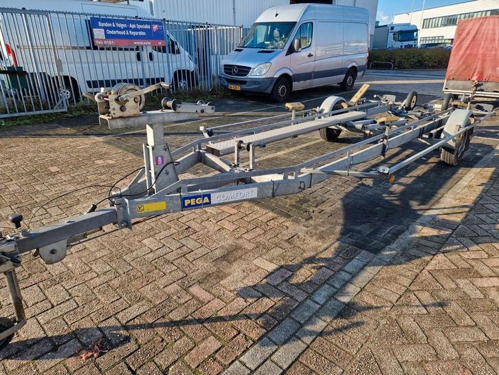 Pega ZB 1800/745 in zeer nette en goede staat  !!!, Watersport en Boten, Boottrailers, Zo goed als nieuw, Minder dan 6 meter, Ophalen