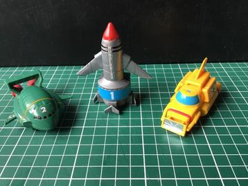 3 Thunderbirds van het merk Bandai beschikbaar voor biedingen