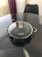 Bodum | Wok | Gietijzer | Ø 29 cm | Glazen deksel | Nieuw, Huis en Inrichting, Keuken | Potten en Pannen, Ophalen of Verzenden