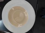 4 mooie pastaborden Hema 30cm, Huis en Inrichting, Keuken | Servies, Ophalen, Zo goed als nieuw, Overige stijlen, Kop(pen) en/of Schotel(s)
