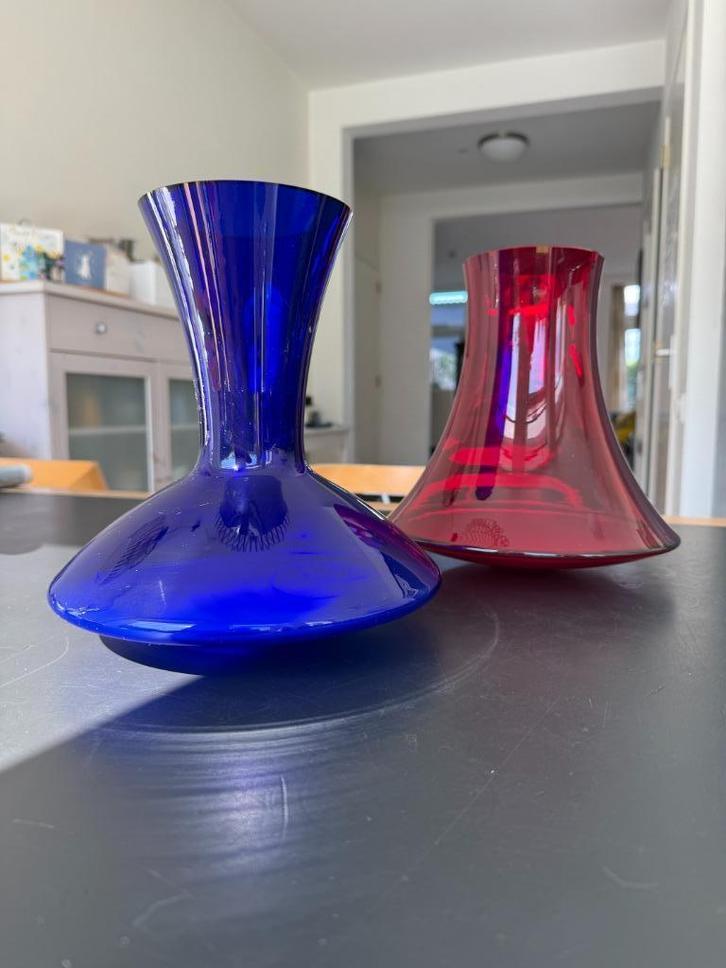 Wiebelvazen door Ton Haas (1993), Huis en Inrichting, Woonaccessoires | Vazen, Nieuw, Overige kleuren, Minder dan 50 cm, Glas