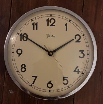 Palmtag Vintage Wandklok Jaren 50 beschikbaar voor biedingen