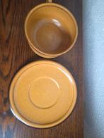 2 Soepkommen en schotels van Boch, Huis en Inrichting, Keuken | Servies, Ophalen of Verzenden, Zo goed als nieuw, Overige stijlen