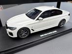 BMW 545E M Sport Saloon GT Spirit 1:18 NIEUW ! C4F, Overige merken, Nieuw, Ophalen of Verzenden, GT Spirit