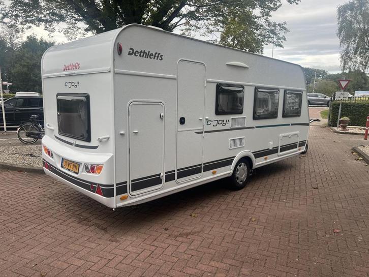 Dethleffs C'Joy 480 QLK Stapelbed,Mover,Voortent!, Caravans en Kamperen, Caravans, Bedrijf, tot en met 6, 750 - 1000 kg, Standaardzit