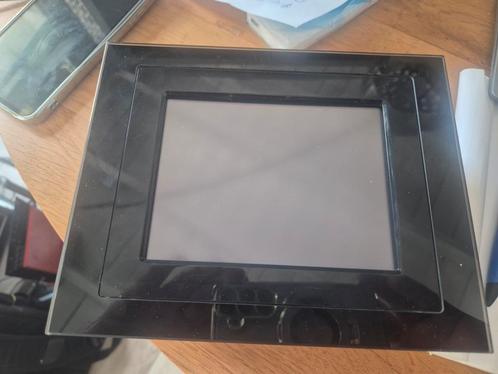 Siemens 5WG1 2AB13 knx touchescreen., Hobby en Vrije tijd, Elektronica-componenten, Zo goed als nieuw, Ophalen of Verzenden