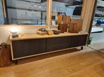 Showmodel Eiken TV Meubel 250x45x68cm €900, Ophalen