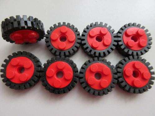 nr. 6903, Wieltjes 6248 wheel+ 3483 tyre. Verzenden mogelijk, Kinderen en Baby's, Speelgoed | Duplo en Lego, Zo goed als nieuw