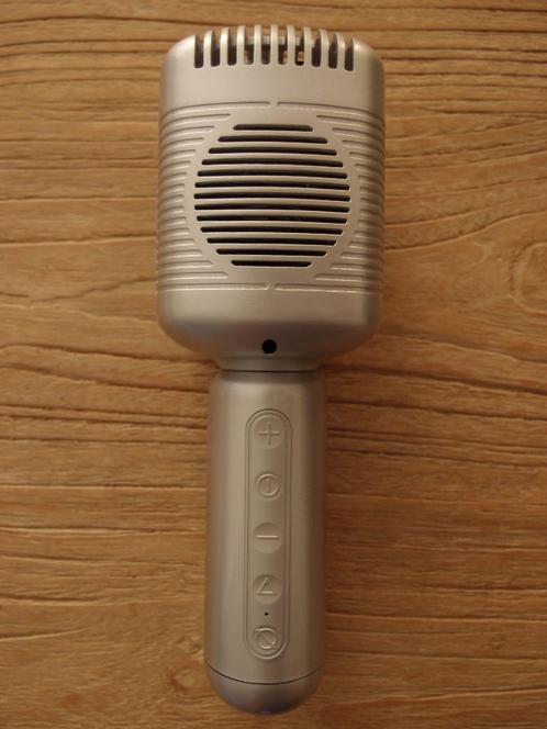 Bluetooth karaoke microfoon / ingebouwd 5W speaker / effects, Audio, Tv en Foto, Karaoke-apparatuur, Nieuw, Microfoon(s), Ophalen of Verzenden