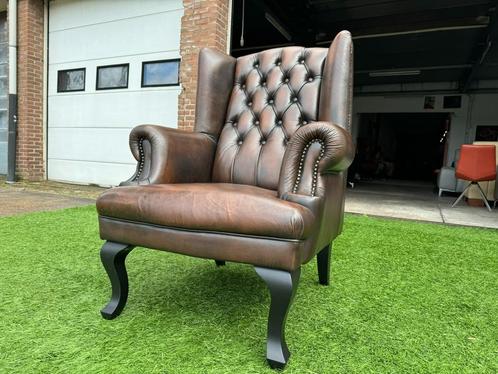 Originele CHESTERFIELD oor fauteuil stoel bruin leer zetel, Huis en Inrichting, Stoelen, Zo goed als nieuw, Eén, Hout, Leer, Stof