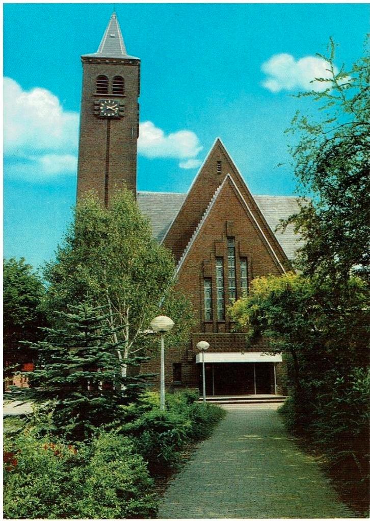 Ansichtkaart Veenendaal, Julianakerk (Ned. Herv.), Verzamelen, Ansichtkaarten | Nederland, Ongelopen, Utrecht, 1980 tot heden
