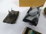A6513. Setje Miniatuur Tanks & Legervoertuigen oa. Matchbox, Hobby en Vrije tijd, Modelbouw | Auto's en Voertuigen, Gebruikt, 1:32 tot 1:50