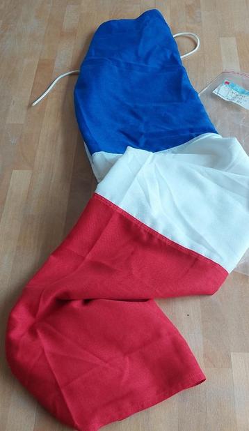 Nederlandse vlag, groot 150 bij 225 cm beschikbaar voor biedingen