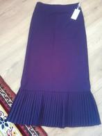 Nieuwe paarse plisse gedetailleerde maxi rok (38), Maat 38/40 (M), Verzenden, Paars, Nieuw