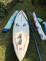Surfplank mistral taloa, Watersport en Boten, Windsurfen, 250 tot 300 cm, Gebruikt, Ophalen of Verzenden, Met vin(nen)